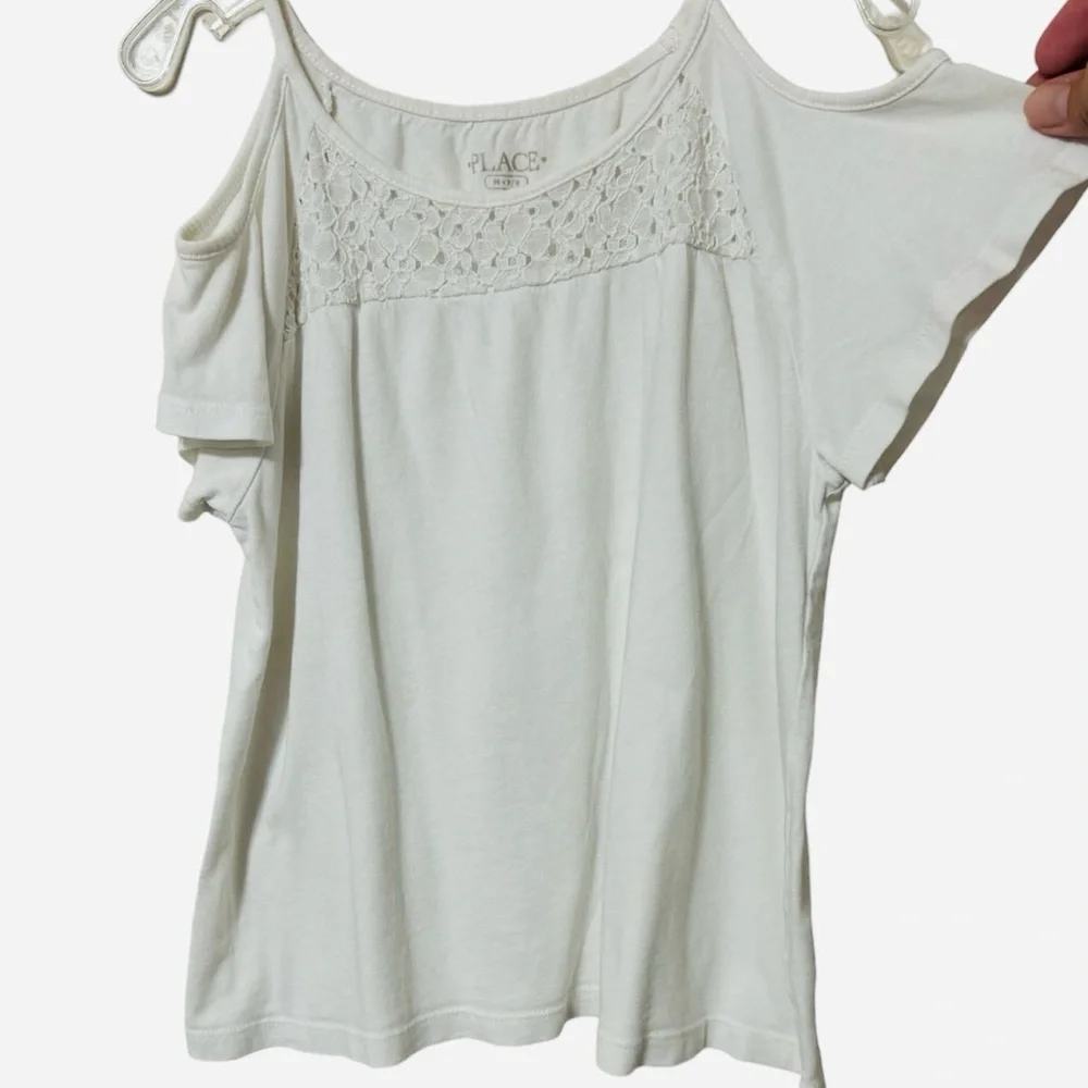 The Children’s Place Girls White Shirt Size 7/8
